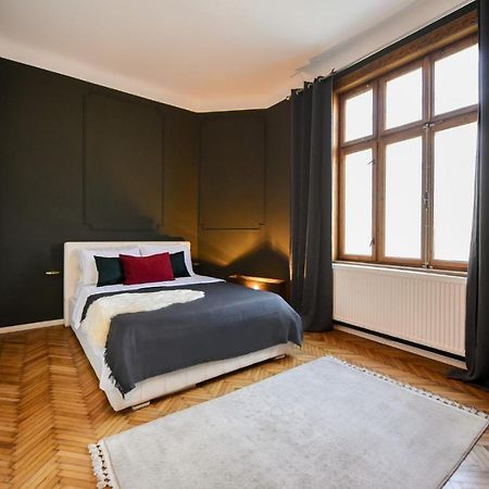 The Brancovanian Apartment - Cismigiu Park Bucarest Esterno foto