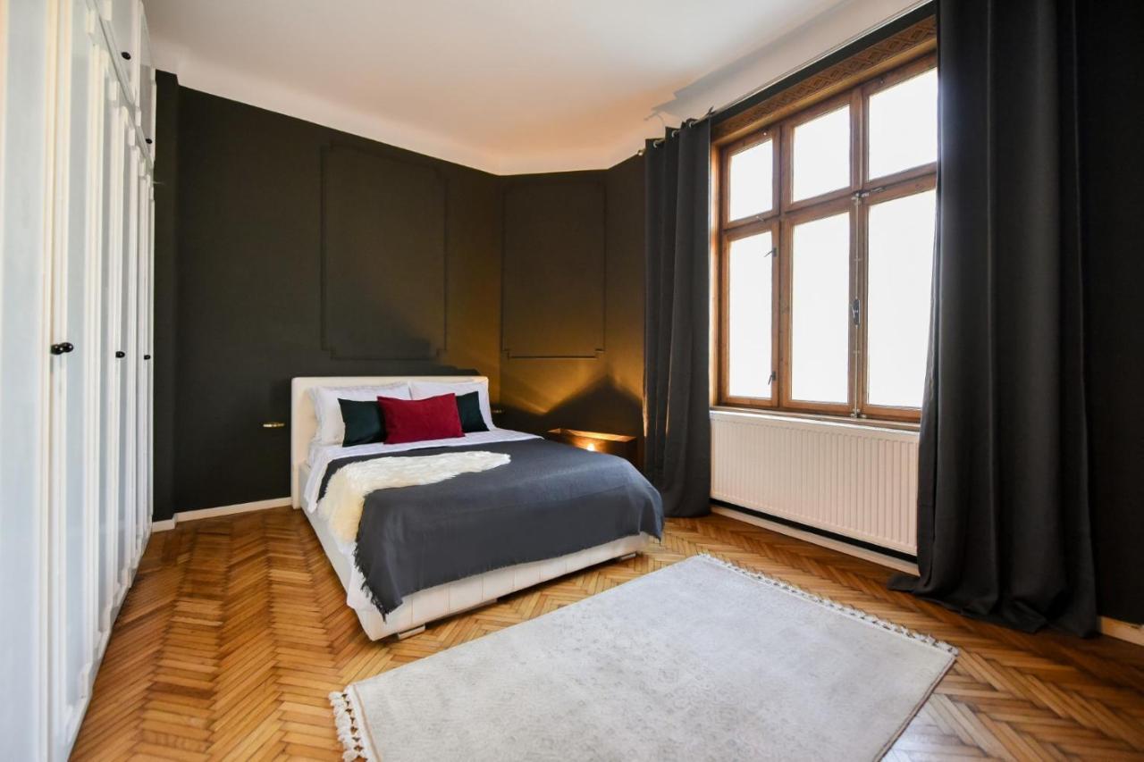 The Brancovanian Apartment - Cismigiu Park Bucarest Esterno foto