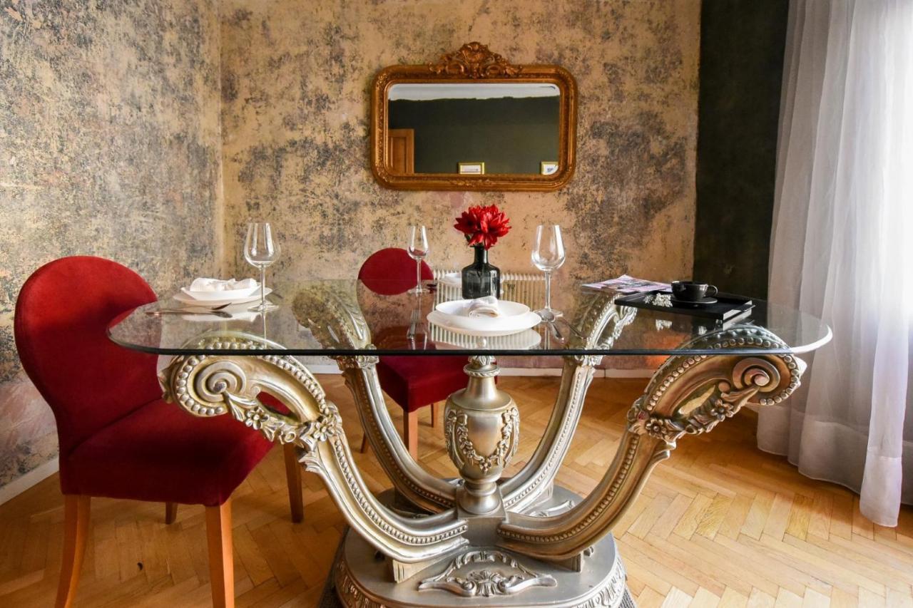 The Brancovanian Apartment - Cismigiu Park Bucarest Esterno foto