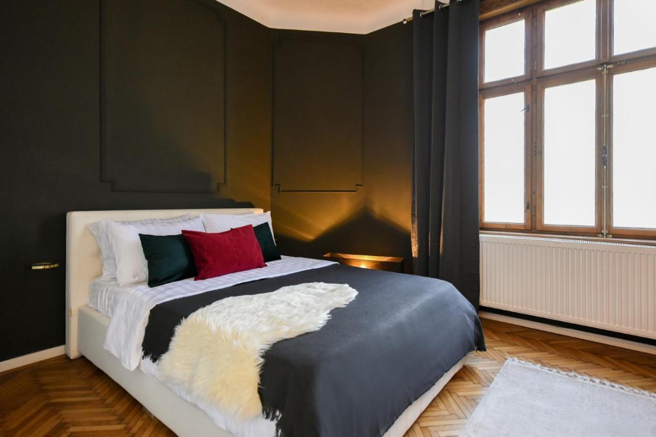 The Brancovanian Apartment - Cismigiu Park Bucarest Esterno foto