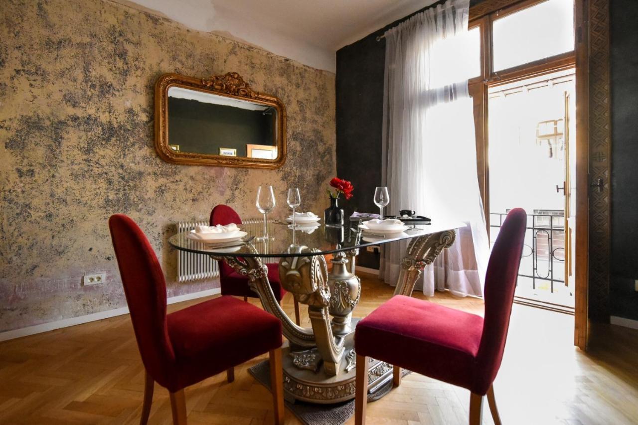 The Brancovanian Apartment - Cismigiu Park Bucarest Esterno foto