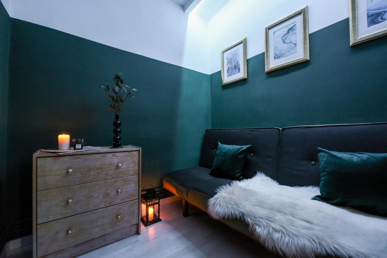 The Brancovanian Apartment - Cismigiu Park Bucarest Esterno foto
