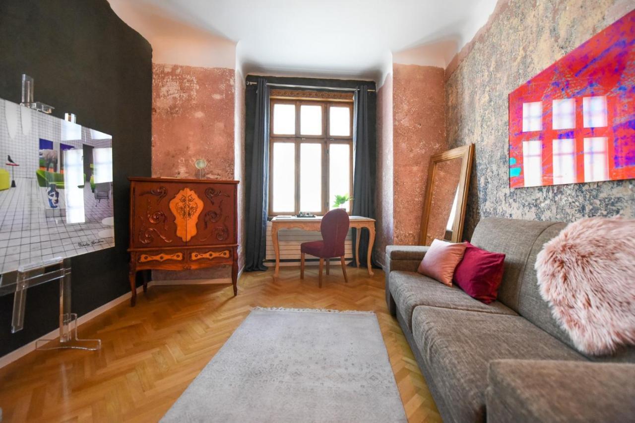The Brancovanian Apartment - Cismigiu Park Bucarest Esterno foto